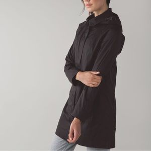 Lululemon Rain On Jacket - Black - Size 4